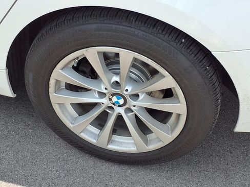 Used 2015 BMW 328i Gran Turismo xDrive AWD/4WD image 24