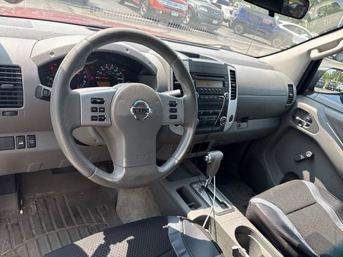 Used 2014 Nissan Frontier S AWD/4WD image 10