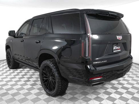 Used 2026 Cadillac Escalade Sport w/ Touring Package AWD/4WD image 8