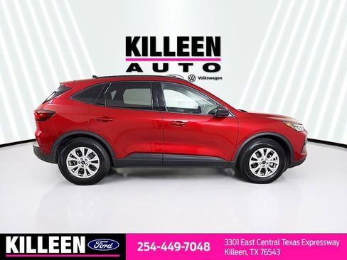 Used 2025 Ford Escape Active w/ Tech Pack #1 FWD image 9