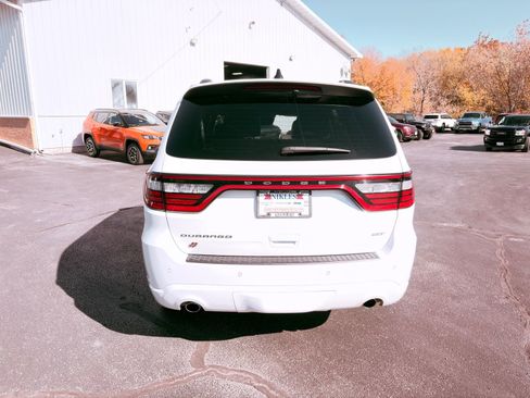 Used 2024 Dodge Durango GT image 6