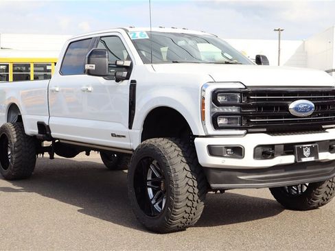 Used 2026 Ford F350 Platinum AWD/4WD image 7
