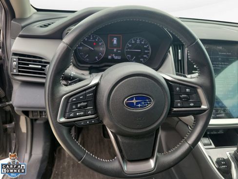 Used 2025 Subaru Outback Premium AWD/4WD image 12