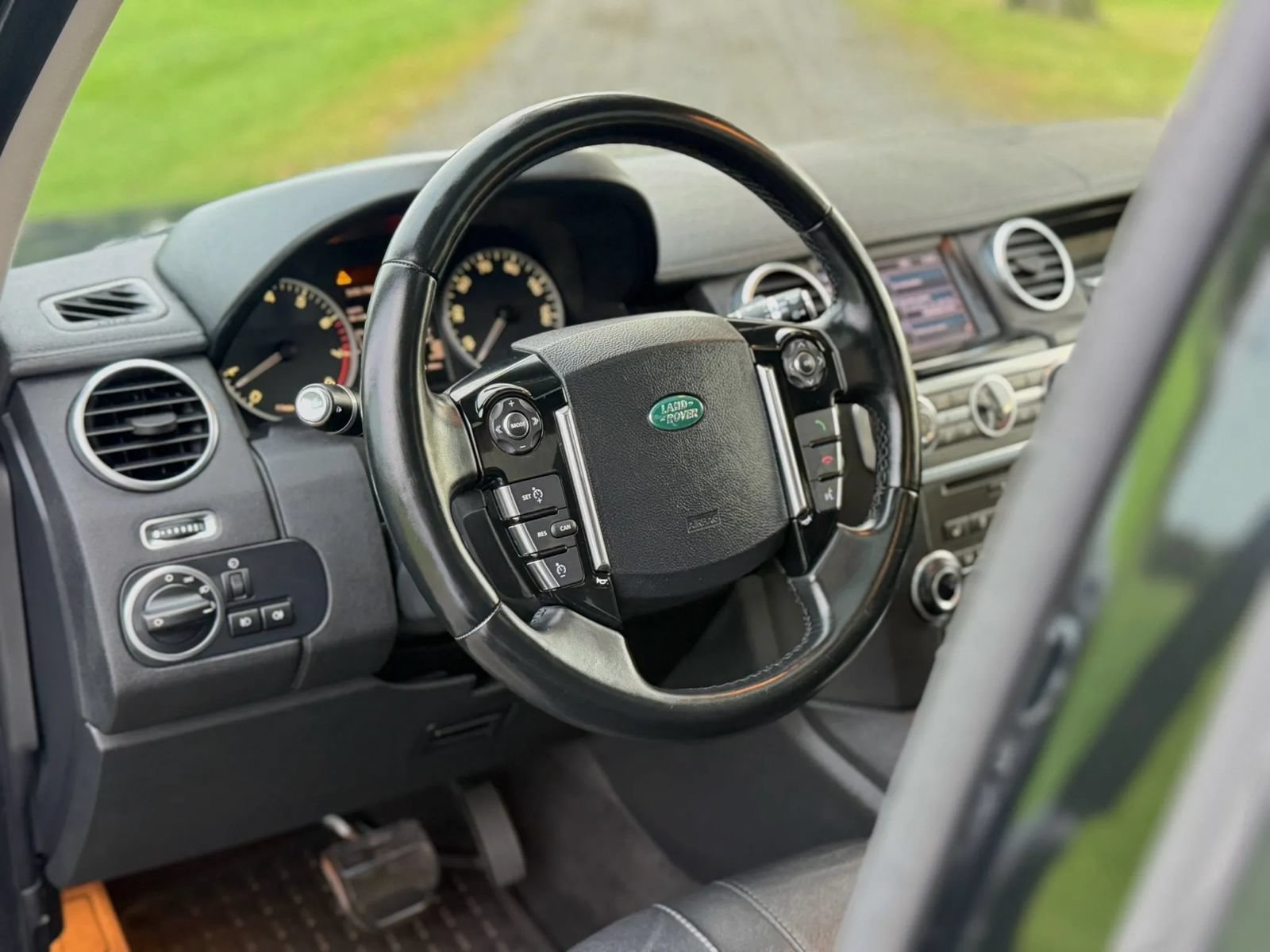 Used 2013 Land Rover LR4 HSE AWD/4WD image 94