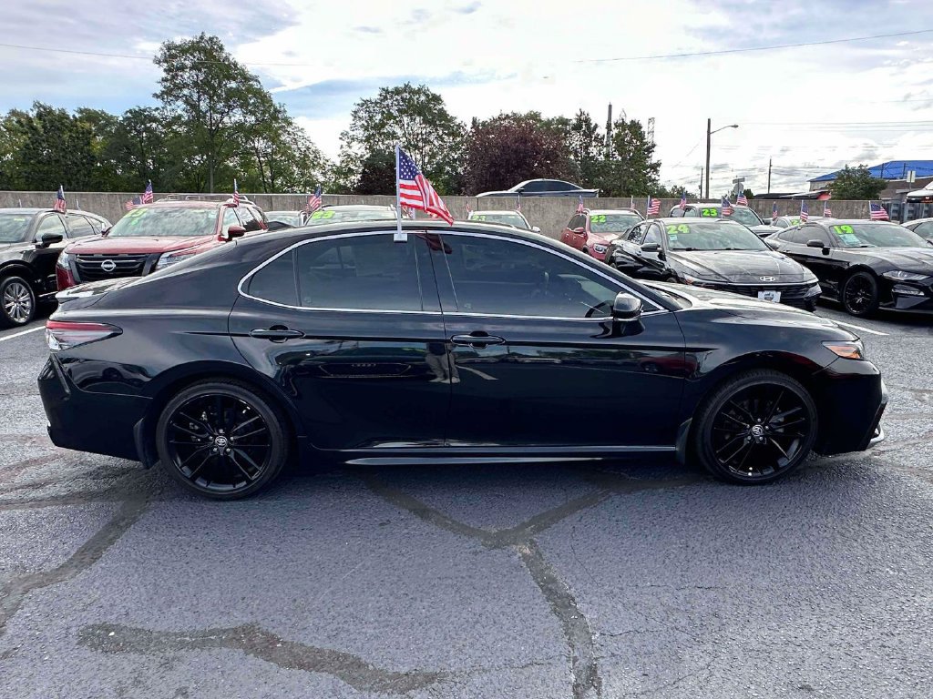 Used 2024 Toyota Camry XSE w/ Cold Weather Package FWD image 4