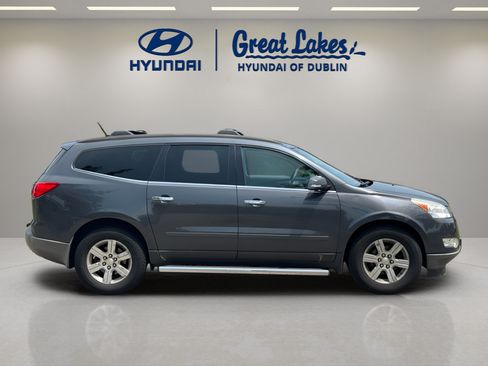 Used 2011 Chevrolet Traverse LT w/ Personal Connectivity Package AWD/4WD image 6