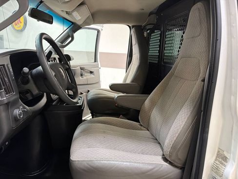Used 2020 GMC Savana 2500 w/ Driver Convenience Package RWD image 24