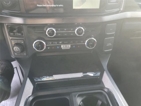 Used 2023 Ford F250 Lariat w/ Lariat Ultimate Package image 23