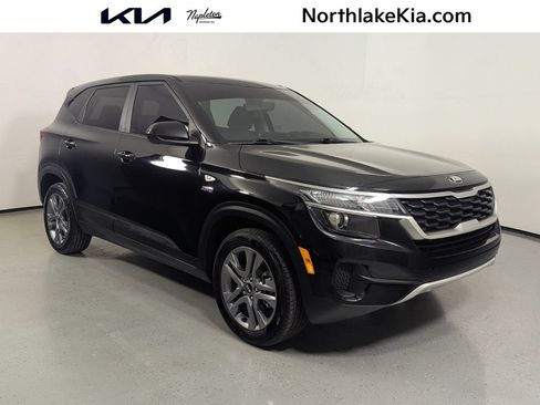 Used 2021 Kia Seltos LX AWD/4WD image 1