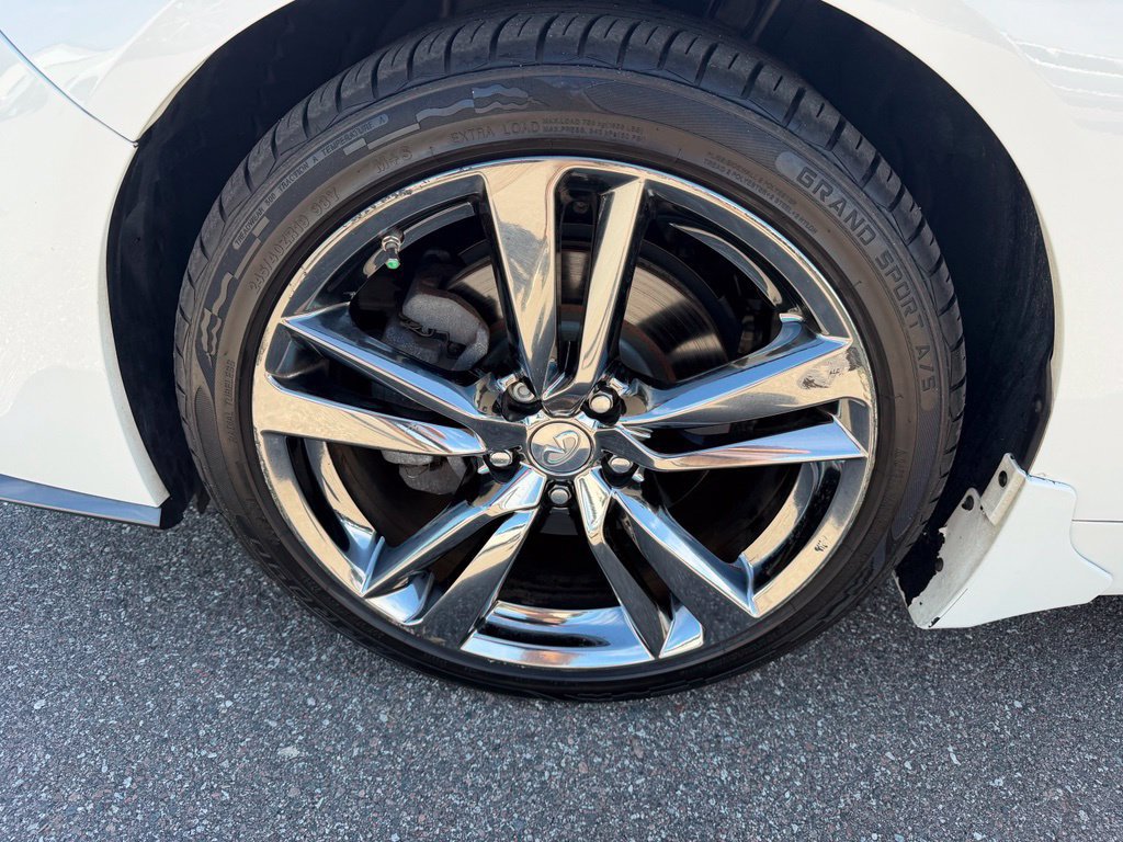 Used 2019 INFINITI Q50 Signature Edition AWD/4WD image 10