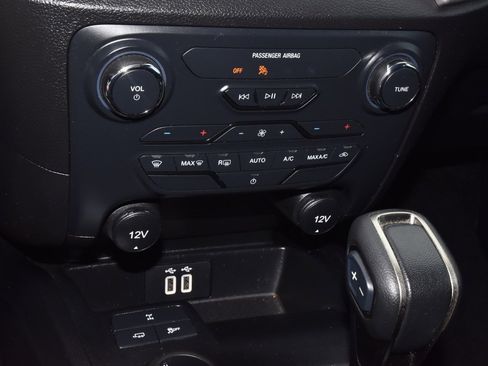 Certified 2022 Ford Ranger XLT w/ Equipment Group 301A Mid image 28