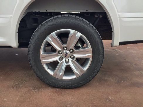 Used 2020 Ford F150 Platinum w/ Equipment Group 701A Luxury image 28