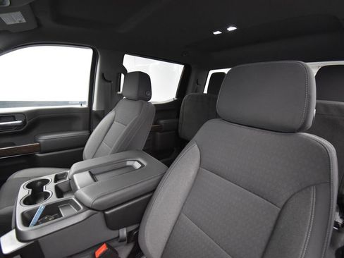 Certified 2022 GMC Sierra 1500 SLE image 14