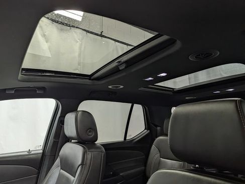 Certified 2023 Chevrolet Traverse LT w/ LT Premium Package AWD/4WD image 13