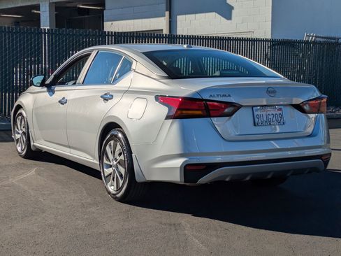 Certified 2025 Nissan Altima 2.5 S image 7