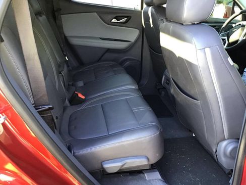 Used 2021 Chevrolet Blazer LT FWD image 5