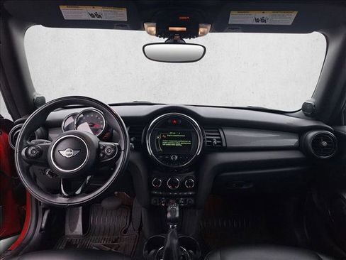 Used 2017 MINI Cooper Cooper image 14