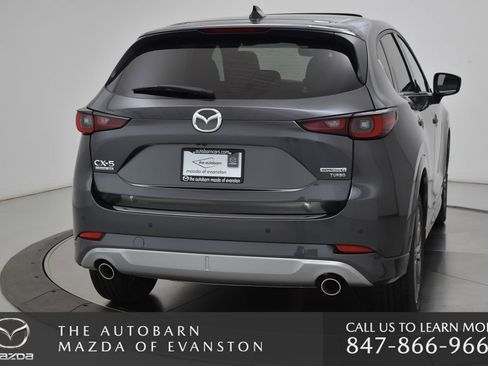 Used 2025 MAZDA CX-5 Signature image 17
