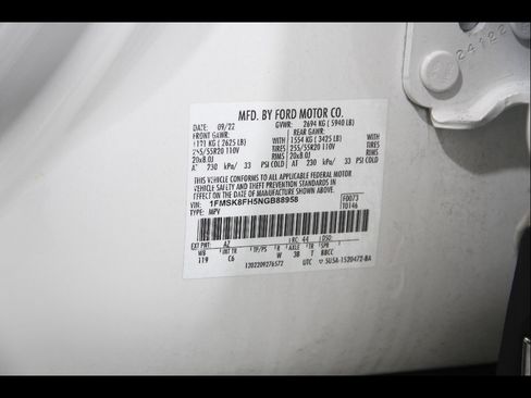 Certified 2022 Ford Explorer Limited w/ Equipment Group 301A image 25