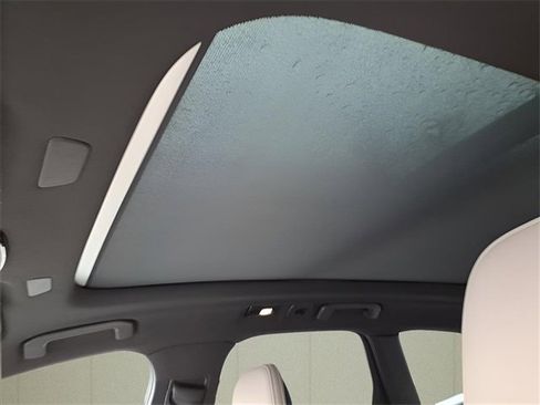 New 2026 Volvo XC60 B5 Plus w/ Protection Package Premier image 14