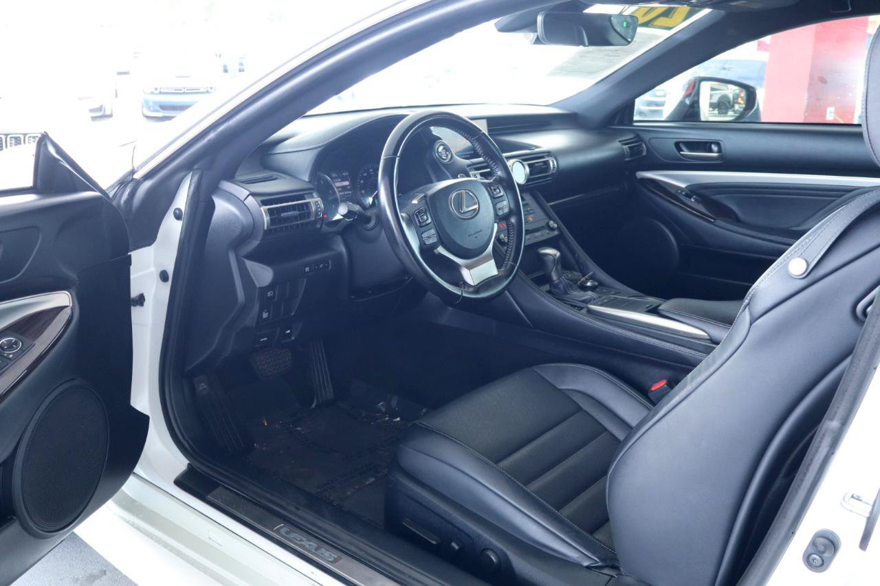 Used 2020 Lexus RC 300 w/ Accessory Package RWD image 14