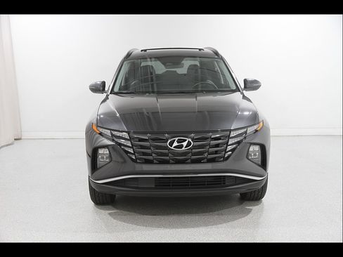 Certified 2023 Hyundai Tucson SEL w/ Convenience Package AWD/4WD image 2
