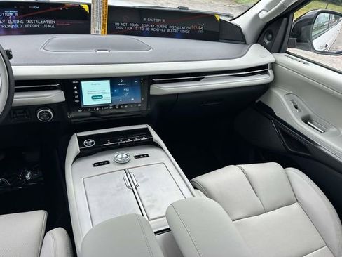 New 2026 Lincoln Navigator Reserve AWD/4WD image 15