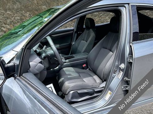 Used 2017 Honda Civic EX image 21