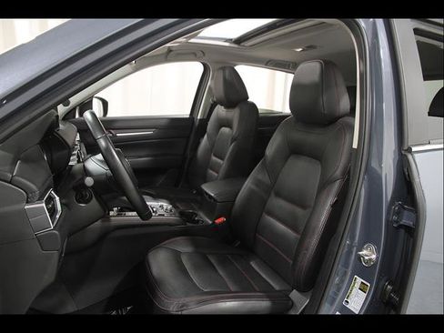 Certified 2024 MAZDA CX-5 Carbon Edition AWD/4WD image 5