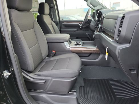 New 2025 Chevrolet Silverado 2500 LT w/ Z71 Chrome Sport Edition image 25