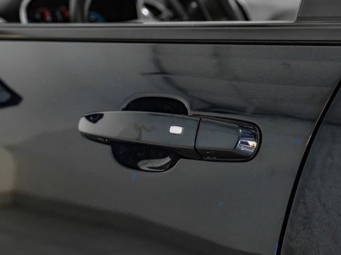 Used 2021 Chevrolet Equinox LS image 37