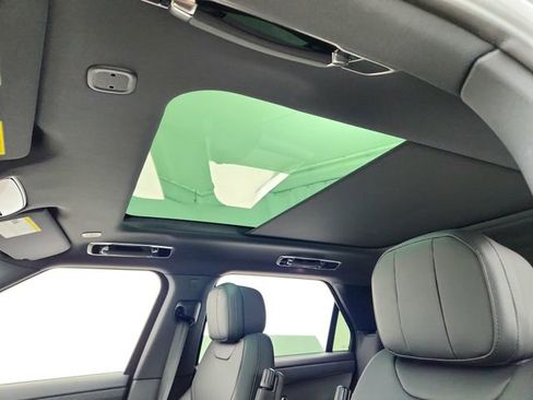 Certified 2025 Land Rover Range Rover Sport SE AWD/4WD image 21