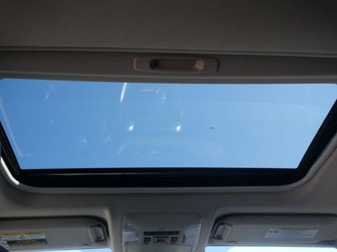 Used 2022 Toyota RAV4 Adventure w/ Convenience Package image 17