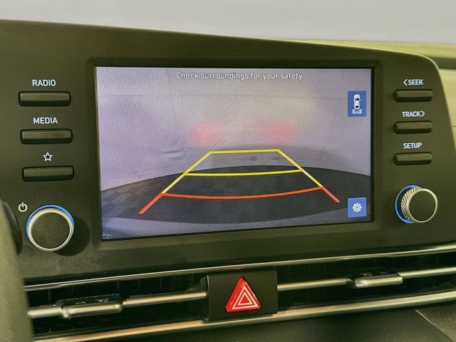 Used 2023 Hyundai Elantra SEL FWD image 16