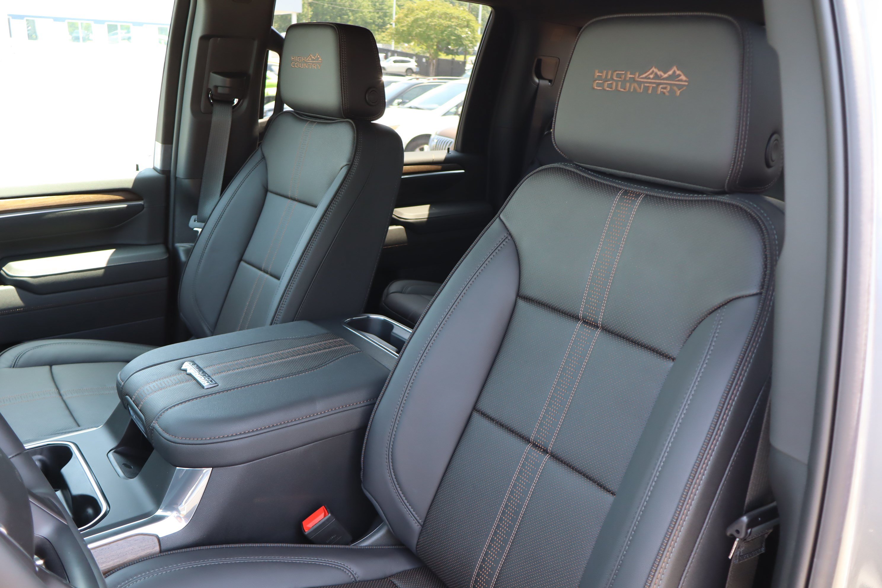 New 2026 Chevrolet Silverado 2500 High Country w/ High Country Premium Package AWD/4WD image 16