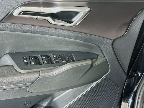 Used 2026 Kia Sportage EX FWD image 14