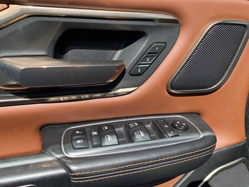 Used 2021 RAM 1500 Limited AWD/4WD image 17