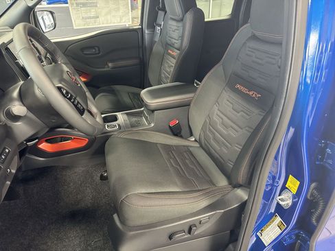 New 2026 Nissan Frontier 4x4 Crew Cab image 25