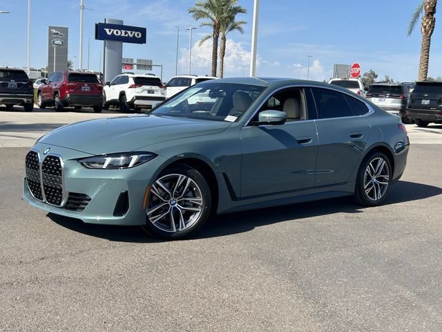 New 2026 BMW 430i w/ Premium Package RWD image 2