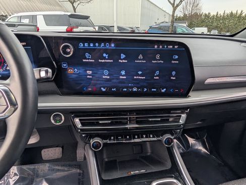 Certified 2024 Chevrolet Traverse LT image 17