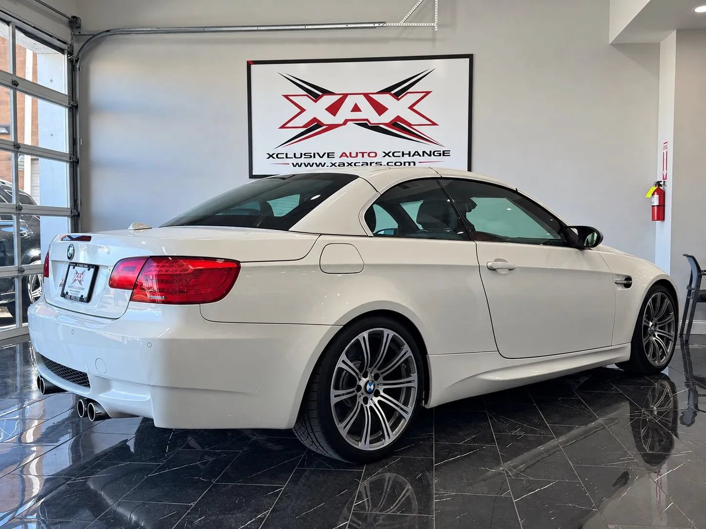 Used 2011 BMW M3 Convertible RWD image 37