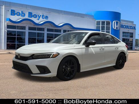 Used 2024 Honda Civic Sport image 1