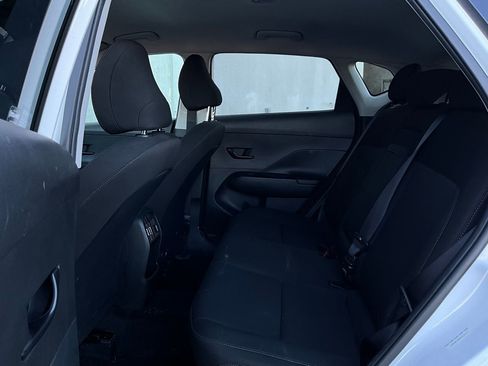 Used 2025 Hyundai Kona SEL image 12