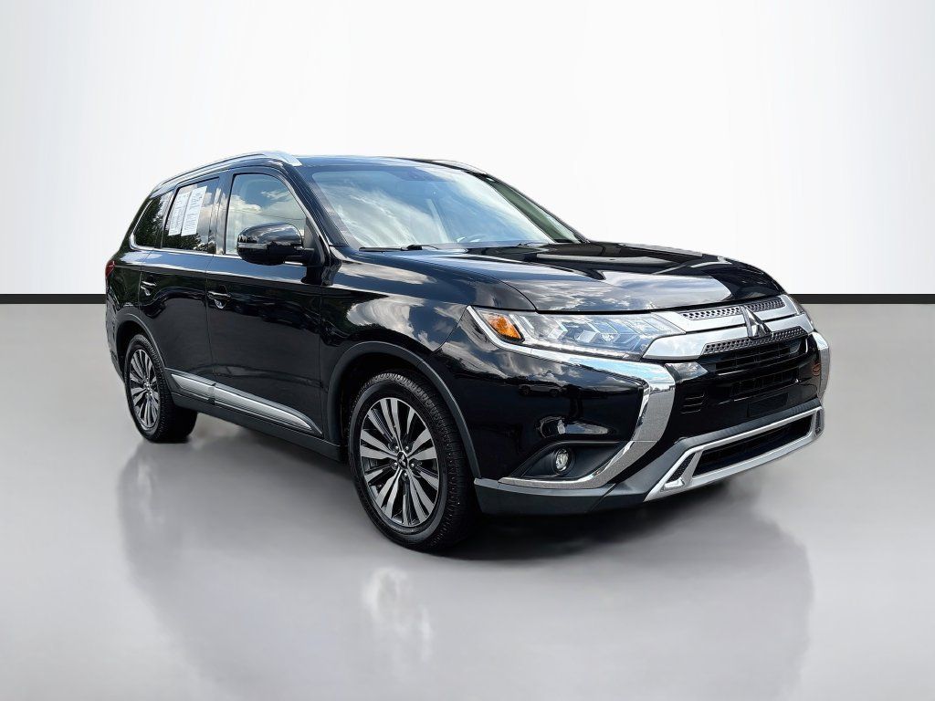 Used 2019 Mitsubishi Outlander SEL FWD image 1