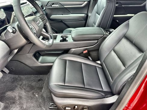 New 2026 GMC Acadia Elevation w/ Elevation Premium Package FWD image 24