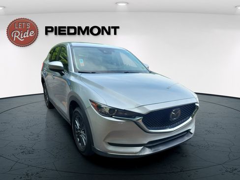 Used 2020 MAZDA CX-5 Touring FWD image 3