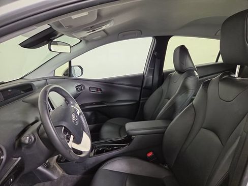 Used 2017 Toyota Prius Prime Premium w/ Carpet Mat Package FWD image 12