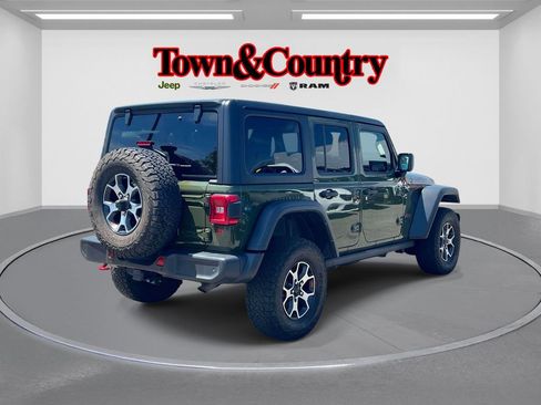 Certified 2022 Jeep Wrangler Unlimited Rubicon w/ Safety Group AWD/4WD image 3