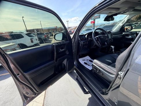 Used 2020 Toyota 4Runner TRD Pro AWD/4WD image 10