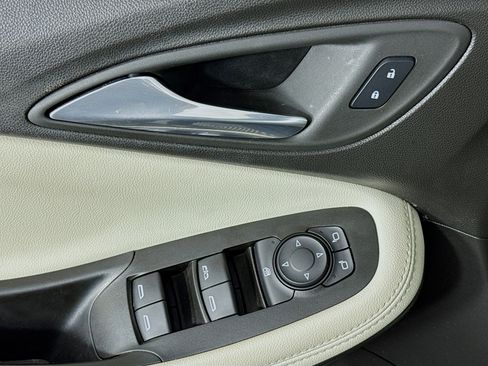 Used 2022 Buick Encore GX Preferred image 23